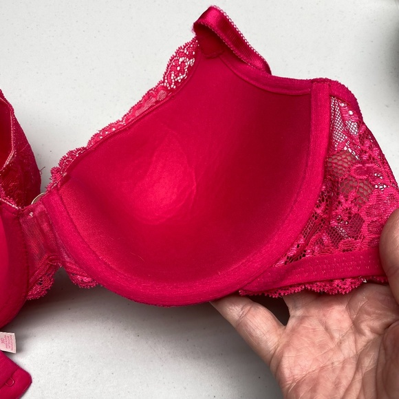 NWOT VS RED "Dream Angels" Perfect Coverage, 36D. *P1007 - Picture 4 of 6